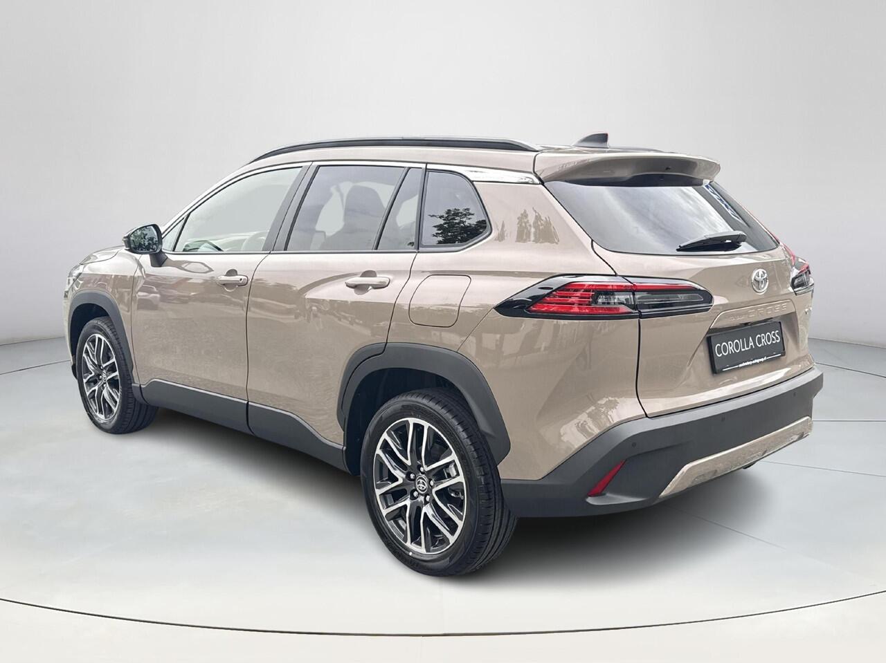 Toyota COROLLA Cross Hybrid 140 Dynamic **NIEUWE AUTO/ MODELJAAR 2025/ BINNENKORT LEVERBAAR**