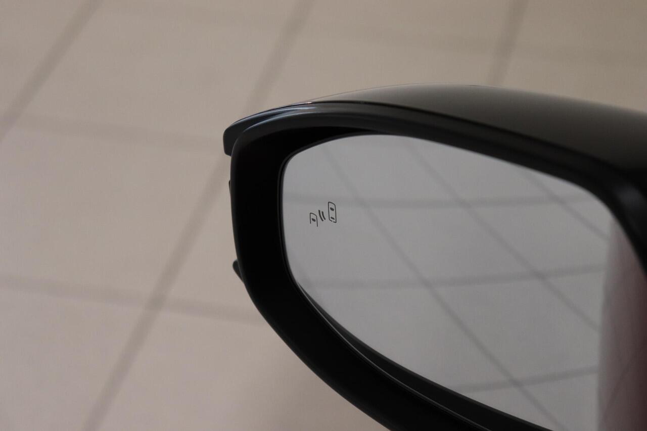 Toyota COROLLA Cross Hybrid 140 Dynamic, Inruilpremie ¤1500, BSM, Sensoren, Apple Carplay/Android Auto, Stoel & Stuurverwarming!