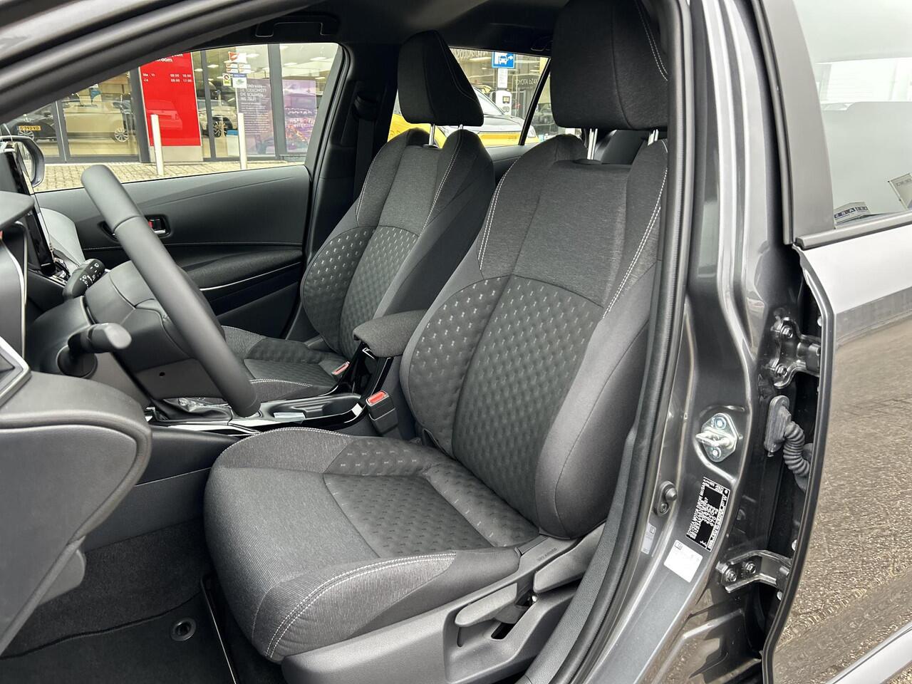 Toyota COROLLA Touring Sports Hybrid 140 Active | Nieuwe auto | Direct uit voorraad leverbaar |