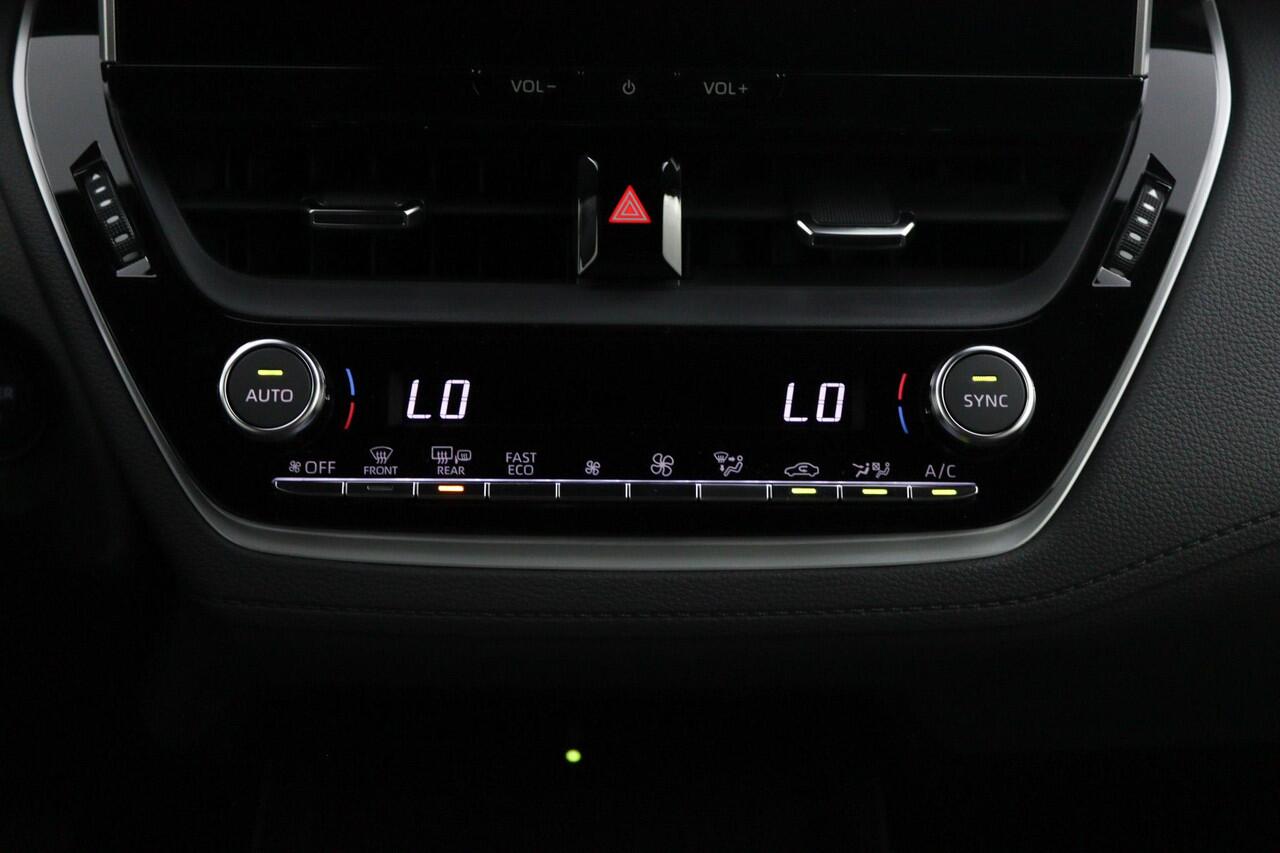 Toyota COROLLA Cross Hybrid 140 Dynamic | Nieuw uit voorraad leverbaar! |