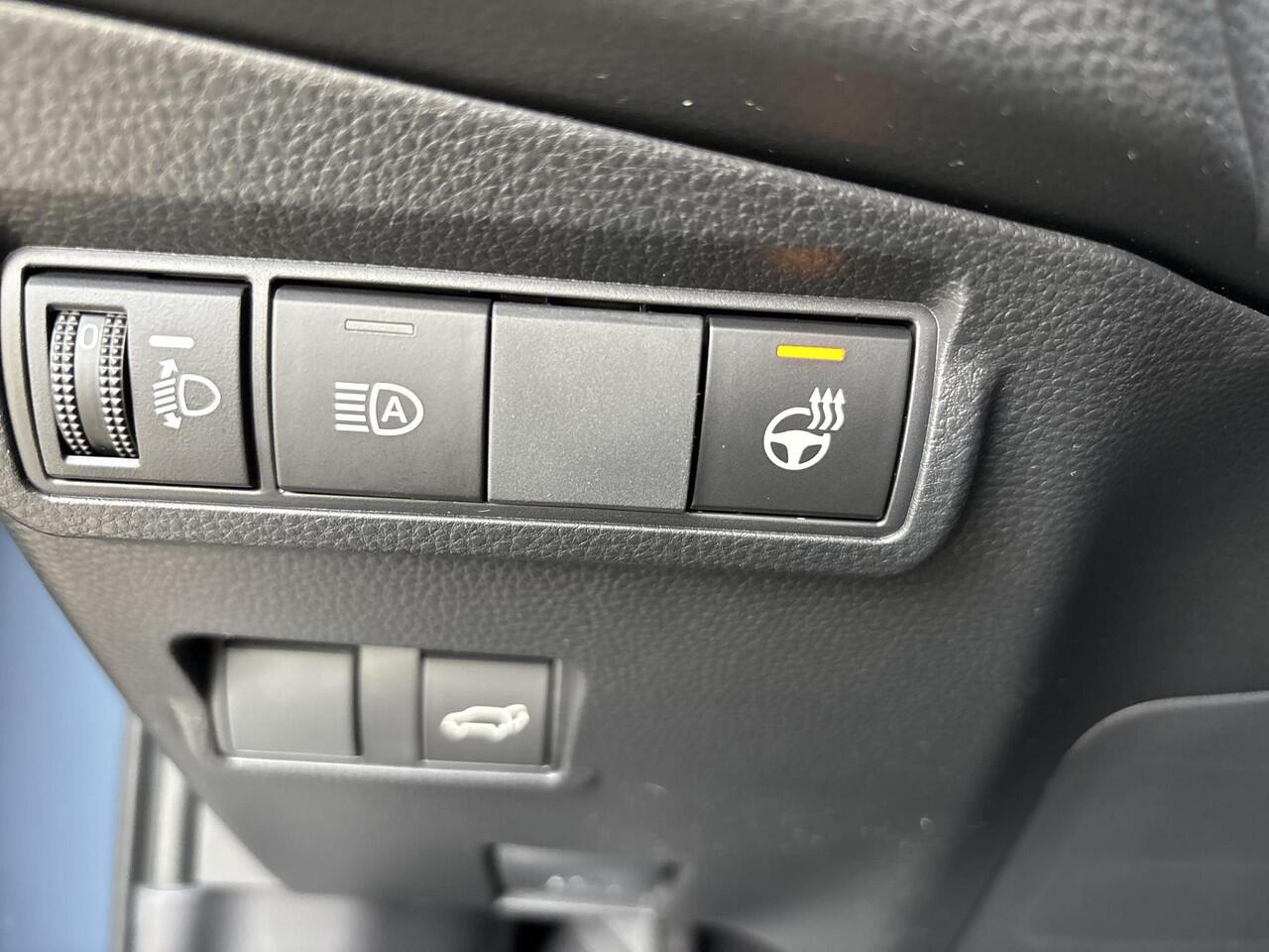 Toyota COROLLA Cross Hybrid 140 Dynamic | Uit voorraad leverbaar | ¤ 1.500 extra inruilwaarde |