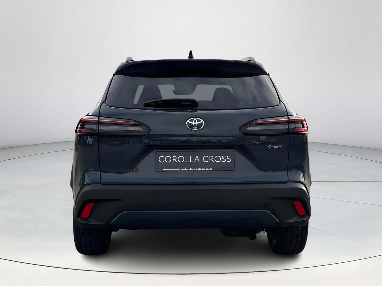 Toyota COROLLA Cross Hybrid 140 Dynamic | Uit voorraad leverbaar | ¤ 1.500 extra inruilwaarde |