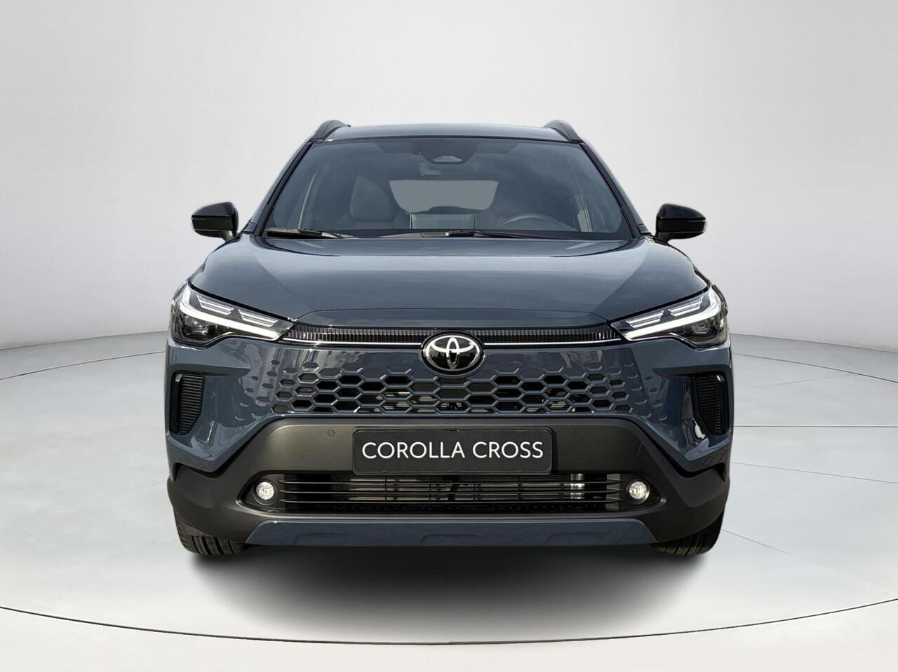 Toyota COROLLA Cross Hybrid 140 Dynamic | Uit voorraad leverbaar | ¤ 1.500 extra inruilwaarde |