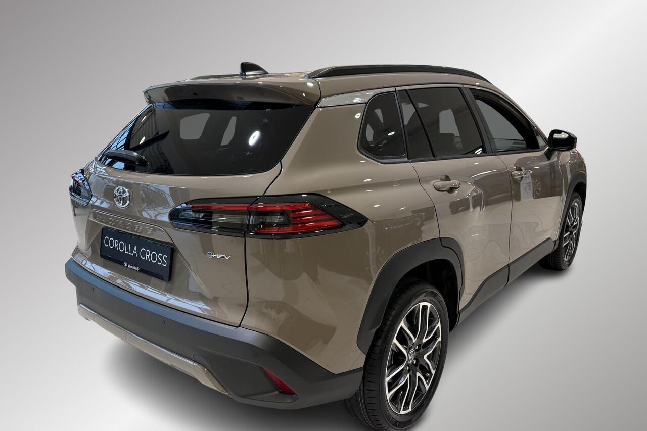 Toyota COROLLA Cross Hybrid 140 Dynamic, Inruilpremie ¤1500, BSM, Sensoren, Apple Carplay/Android Auto, Stoel & Stuurverwarming!