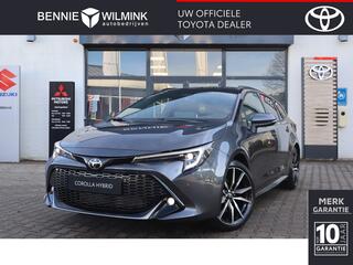 toyota-corolla-touring-sports-hybri