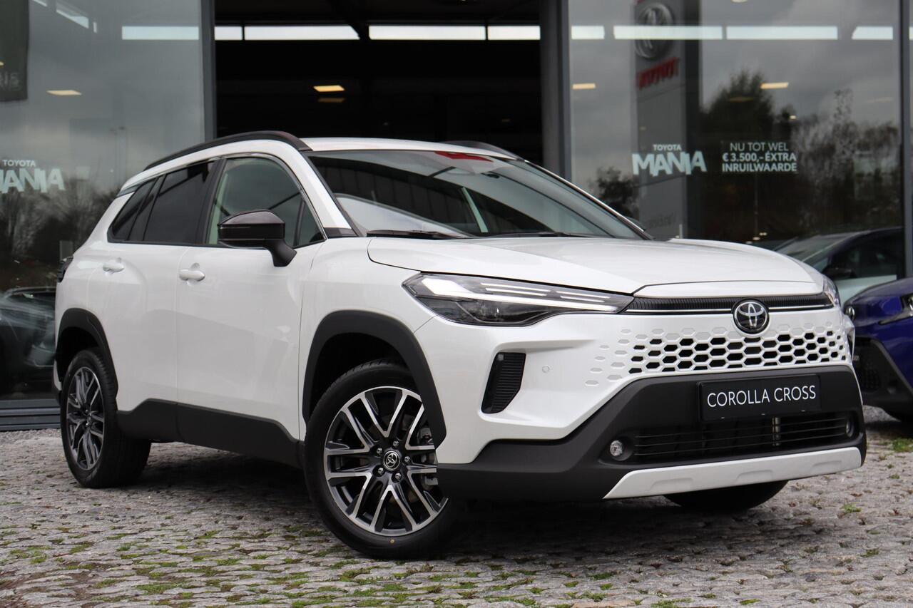 Toyota COROLLA Cross Hybrid 140 Dynamic, Apple carplay / Android auto, Parkeersensoren, Stoelverwarming, Stuurverwarming, Elektrische achterklep, BSM.