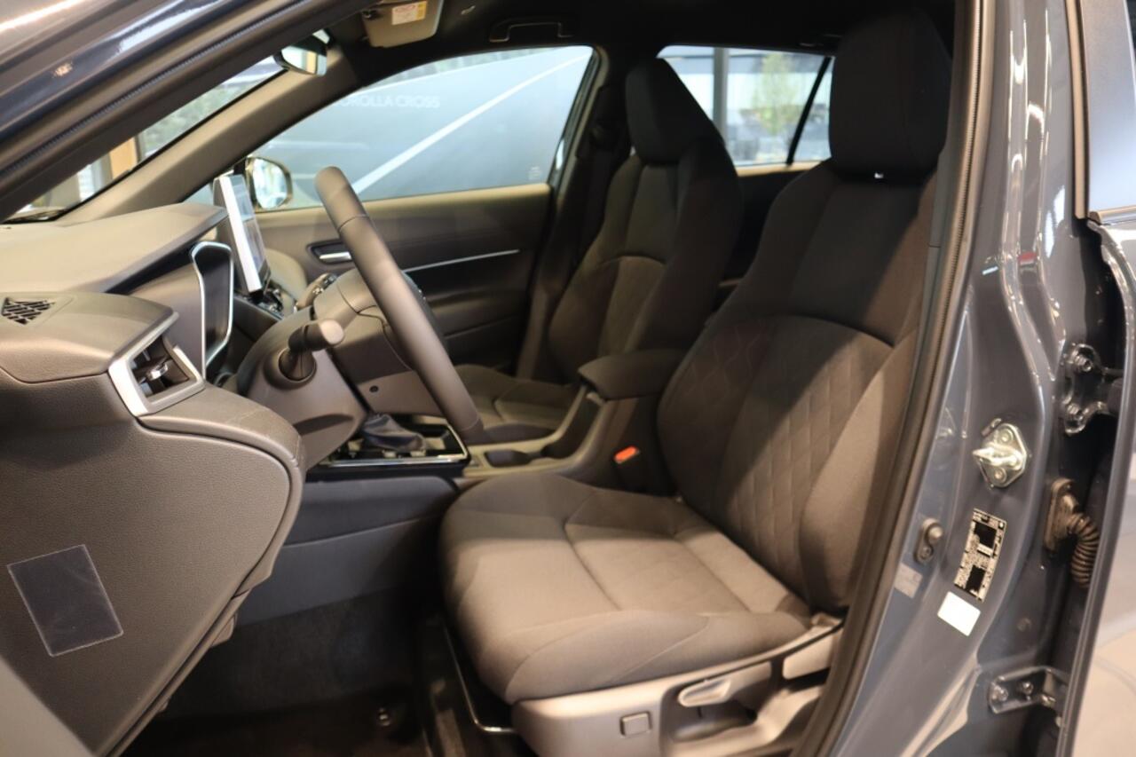 Toyota COROLLA Cross Hybrid 140 Dynamic