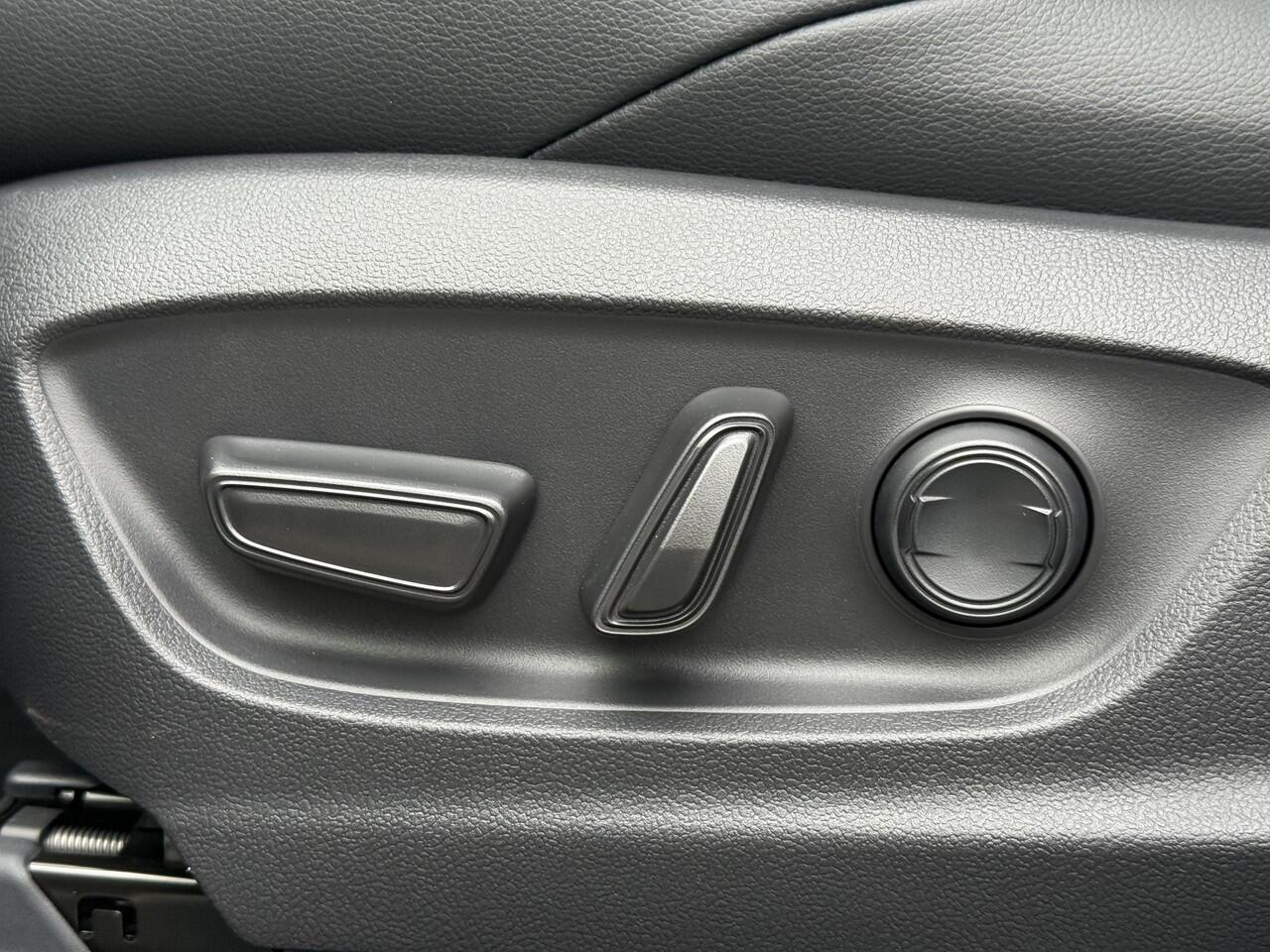 Toyota COROLLA Cross Hybrid 180 Executive **NIEUWE AUTO**