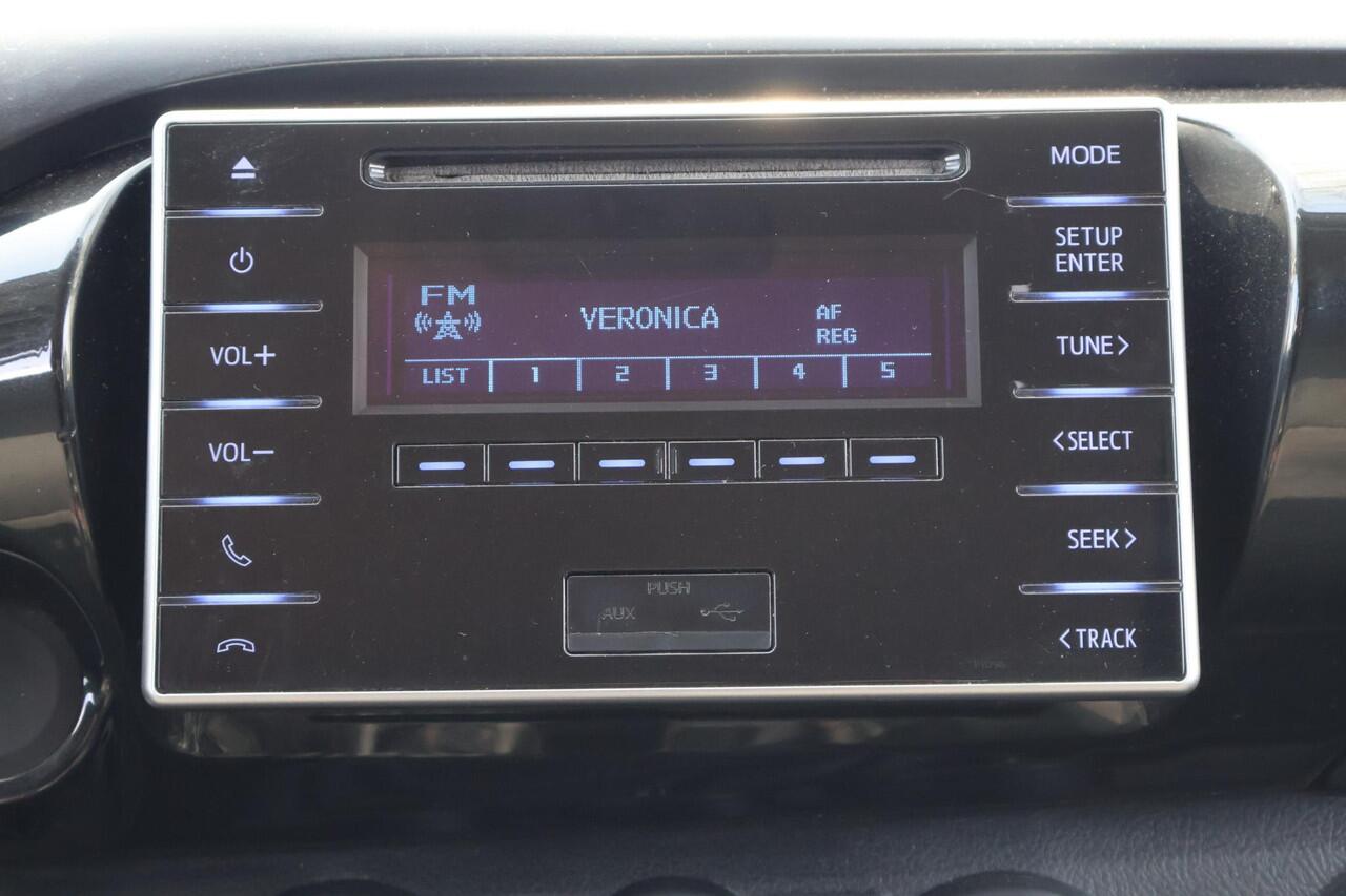 Toyota HI-LUX HiLux Camper 2.4 D-4D Dubbele Cabine Cool Comfort (ex.BTW) UNIEK IN NL