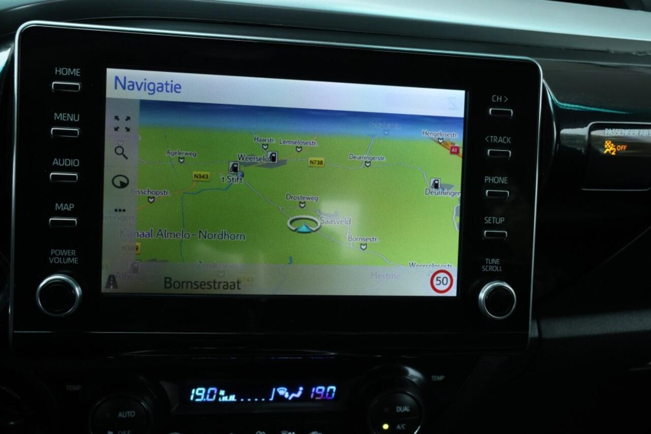 Toyota HI-LUX 2.4 D-4D X-TRA CAB COMFORT 4WD VAN