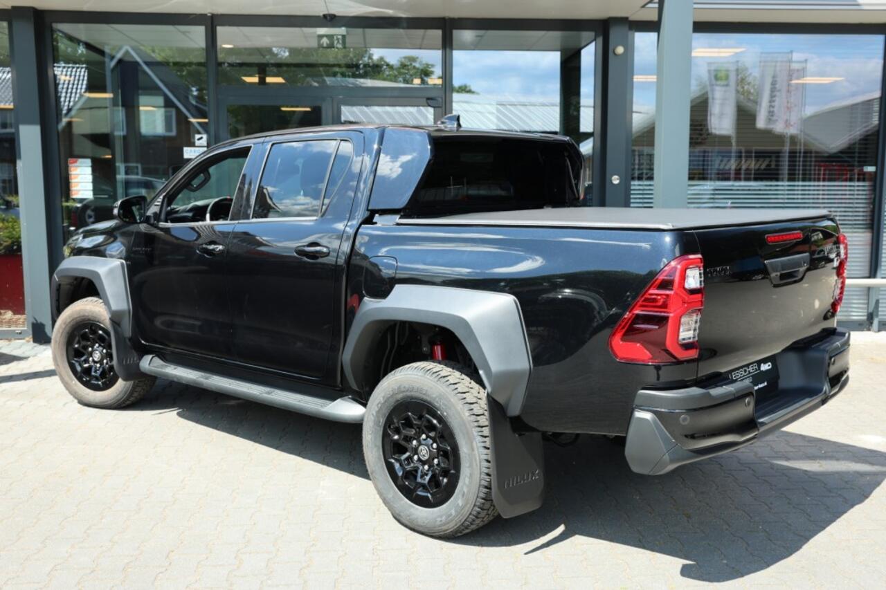 Toyota HI-LUX 2.8 D-4D DUBBEL CABIN GR SPORT A/T BE TREKKER/OPLEGGER 5 SITZ VAN *BPM VRIJ*