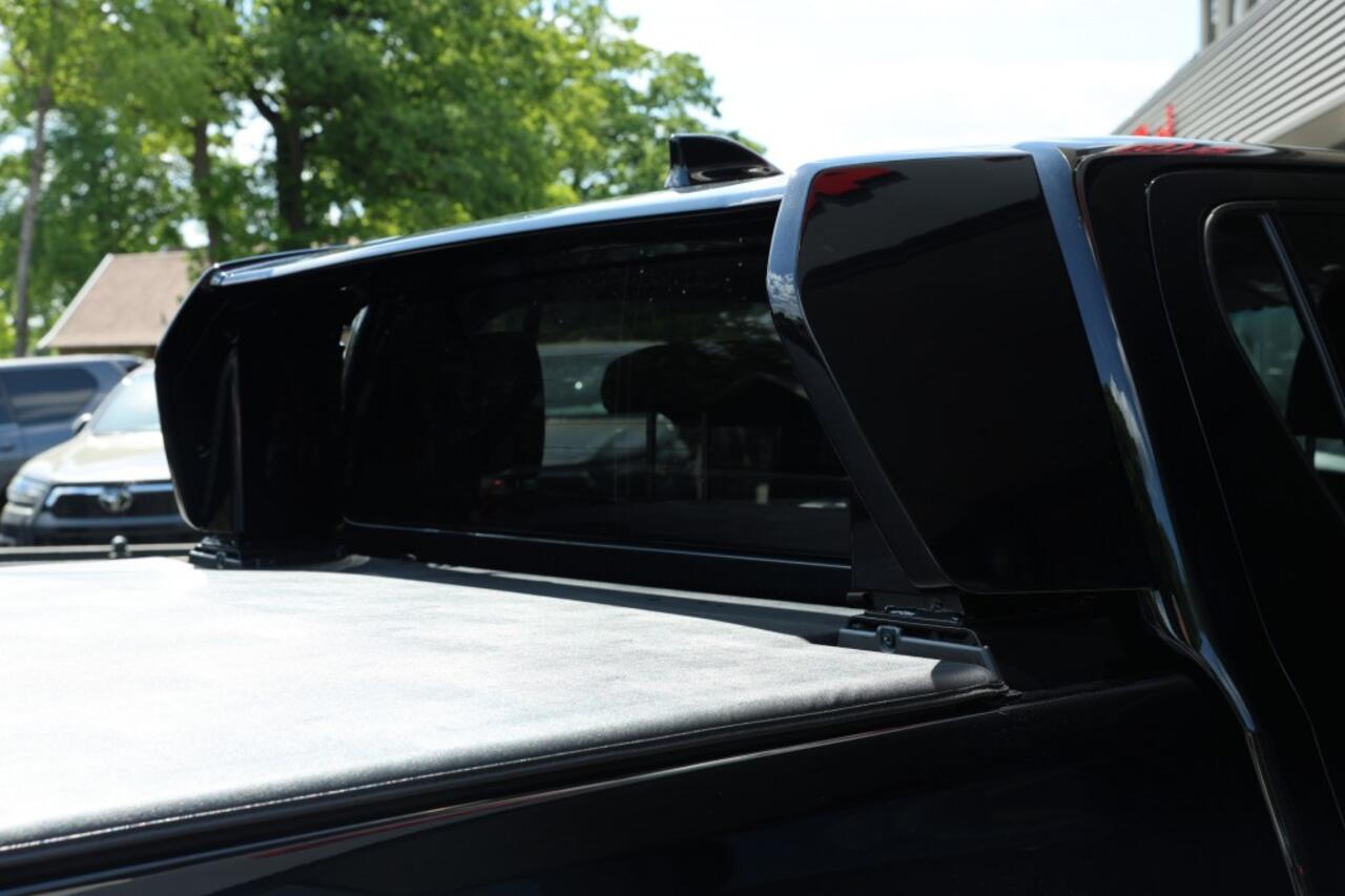 Toyota HI-LUX 2.8 D-4D DUBBEL CABIN GR SPORT A/T BE TREKKER/OPLEGGER 5 SITZ VAN *BPM VRIJ*