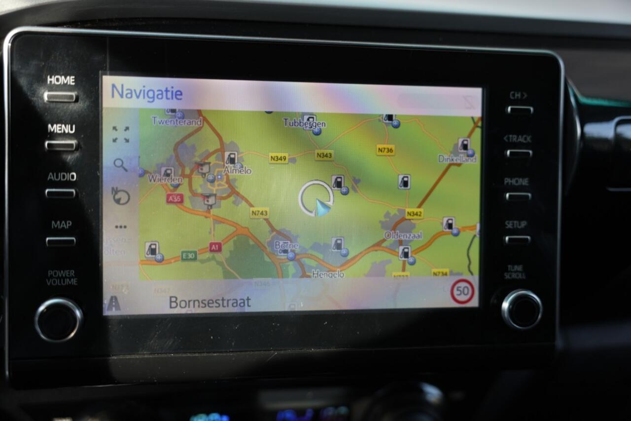 Toyota HI-LUX 2.4 D-4D X-TRA CAB PROFESSIONAL 4WD VAN