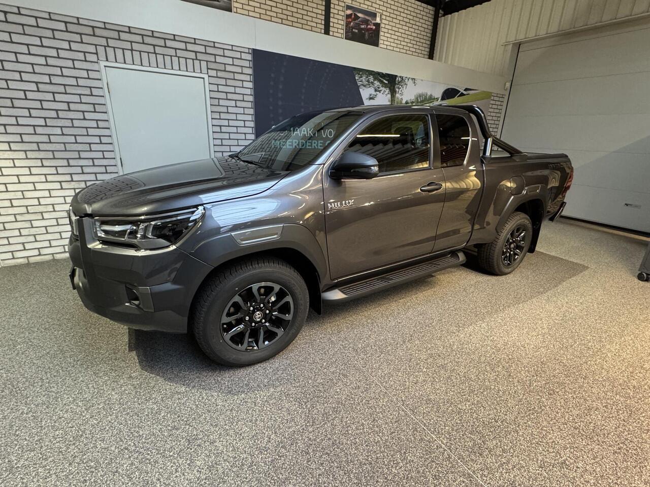 Toyota HI-LUX Hilux X-Tra Cab Van 2.8 D4D Invincible Automaat Nieuw uit voorraad leverbaar