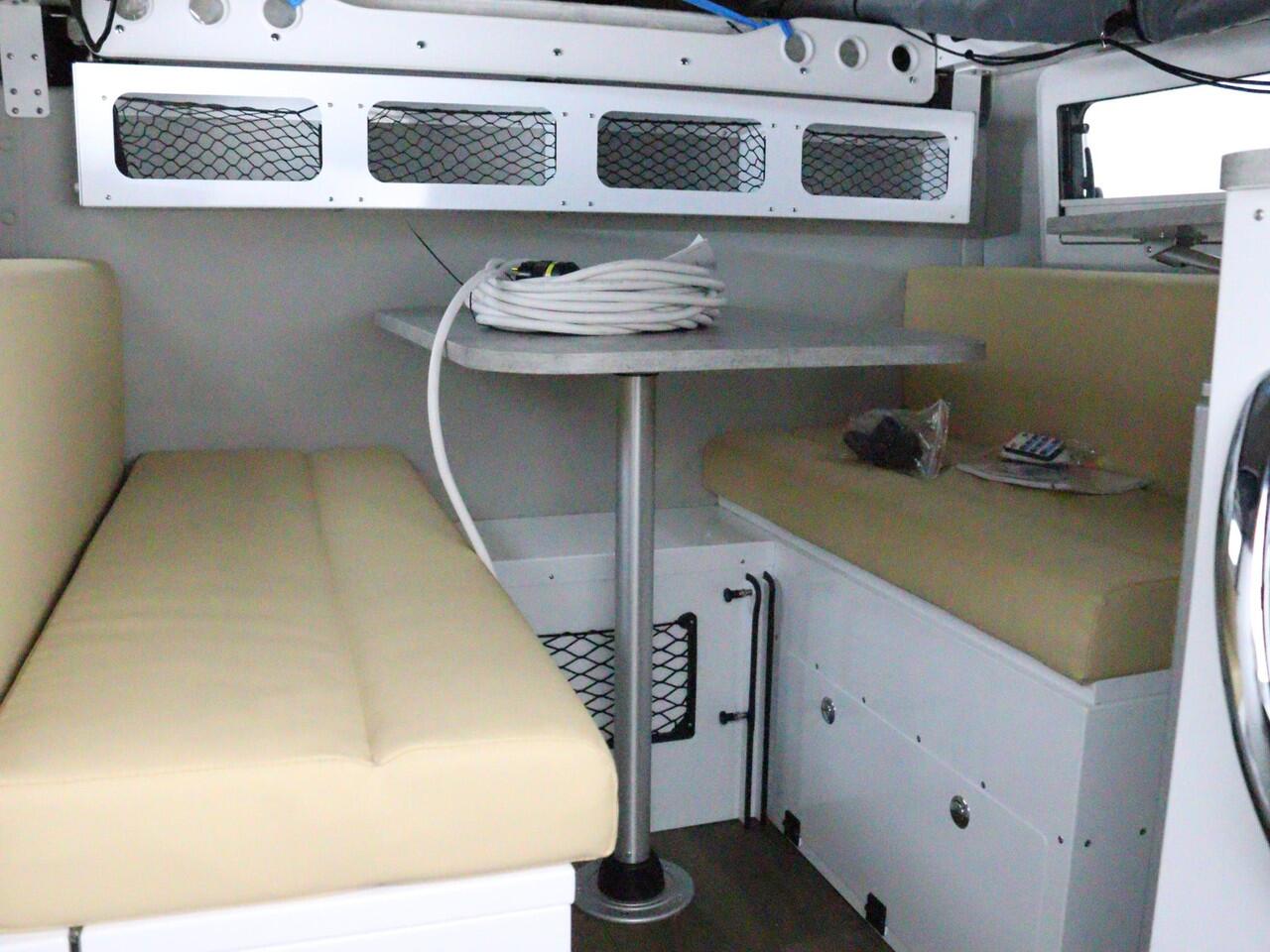 Toyota HI-LUX HiLux CAMPER OPBOUW *NIEUW* (¤25.000,- ex.BTW) / ¤30.250,- incl. BTW