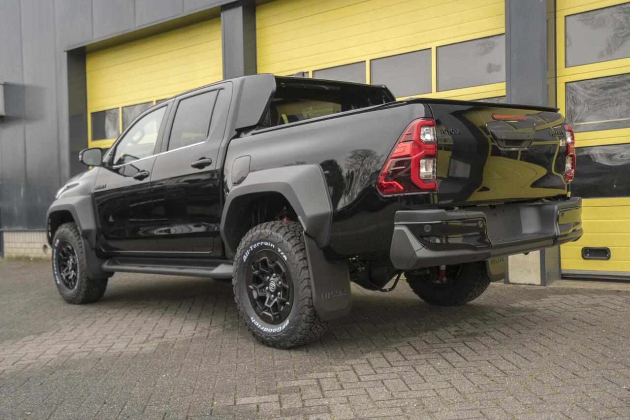 Toyota HI-LUX HiLux 2.8 D-4D Double Cab GR Sport