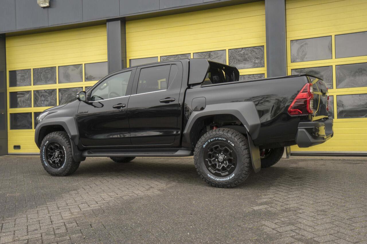 Toyota HI-LUX HiLux 2.8 D-4D Double Cab GR Sport