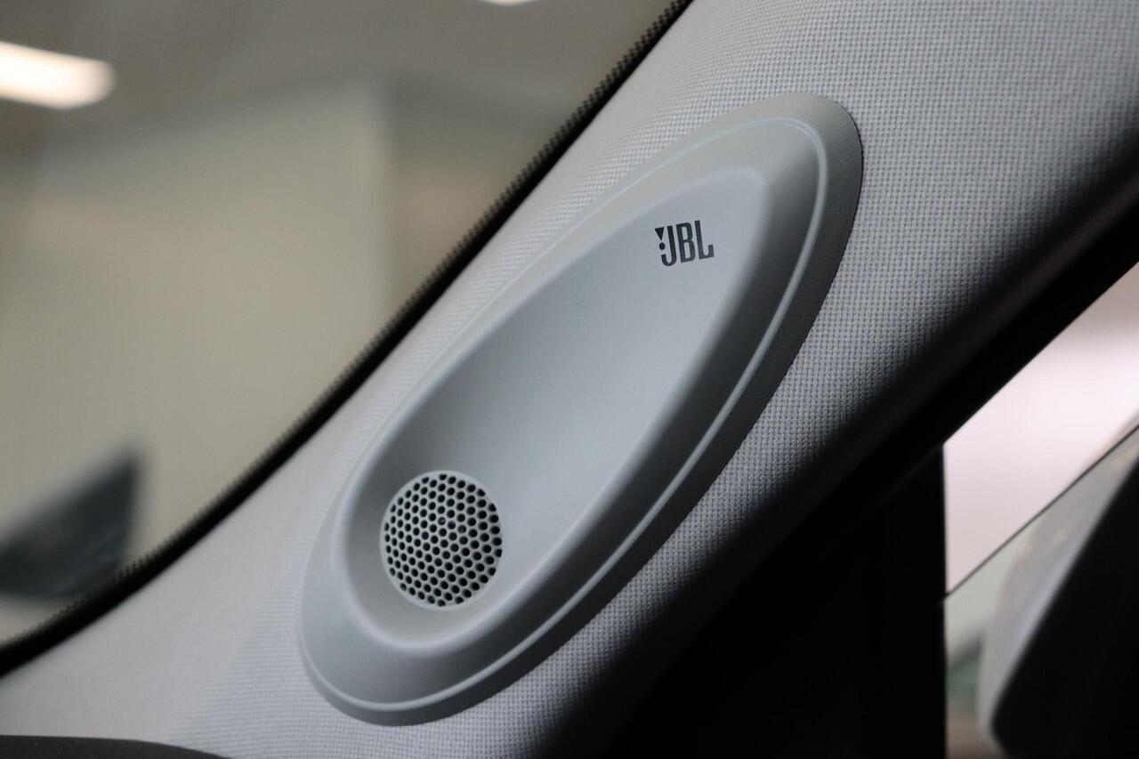 Toyota HIGHLANDER 2.5 AWD Hybrid Executive, 7 persoons, Zwart Leder, JBL, Stoelgeheugen, Achteruitrijcamera, BSM!