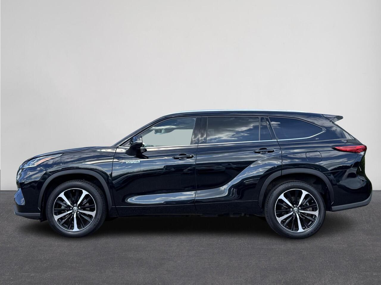Toyota HIGHLANDER 2.5 AWD Hybrid Premium | Navigatie | JBL-Audio | Parkeersensoren | Achterklep Elektrisch | ( Vestiging - Nieuwegein )
