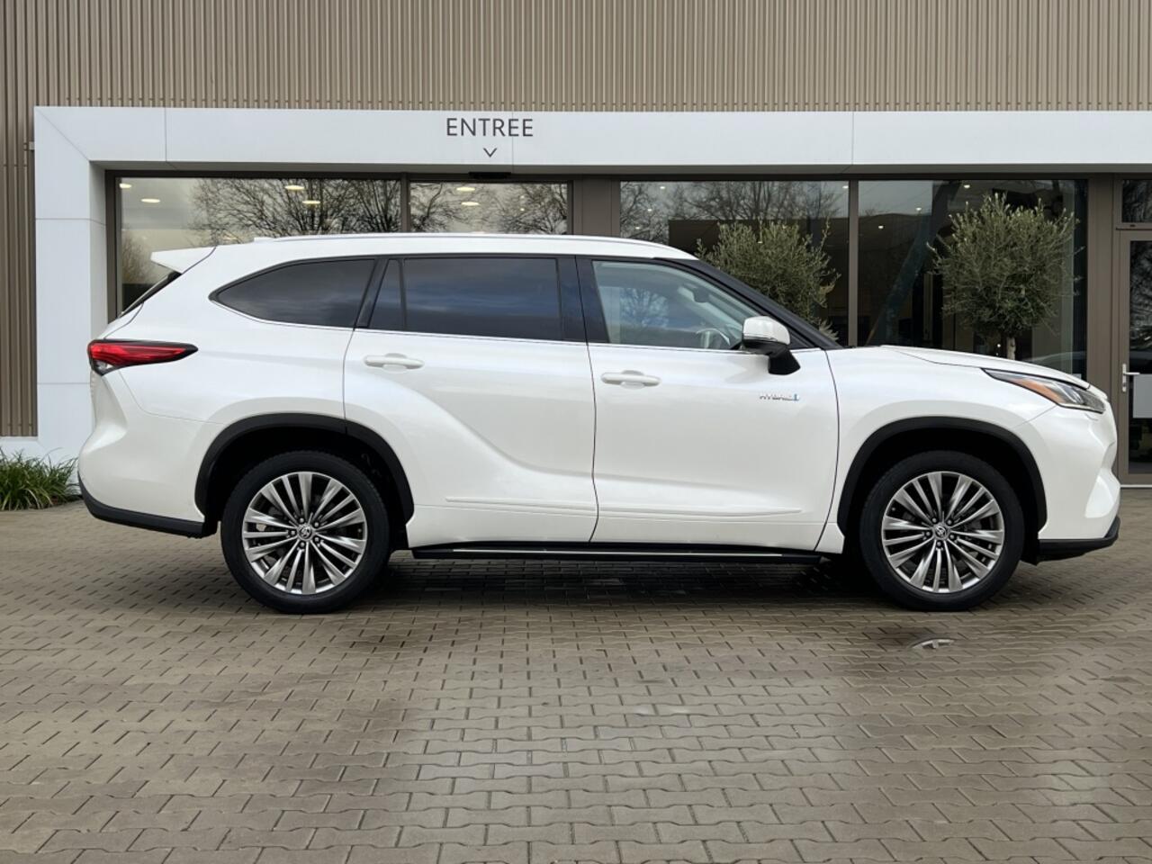 Toyota HIGHLANDER 2.5 AWD Hybrid Premium | 7 Persoons | JBL Soundsystem | (42800km