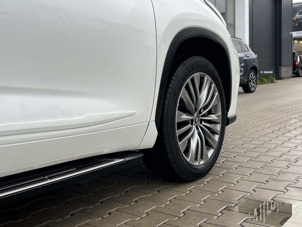 Toyota HIGHLANDER 2.5 AWD Hybrid Premium | 7 Persoons | JBL Soundsystem | (42800km