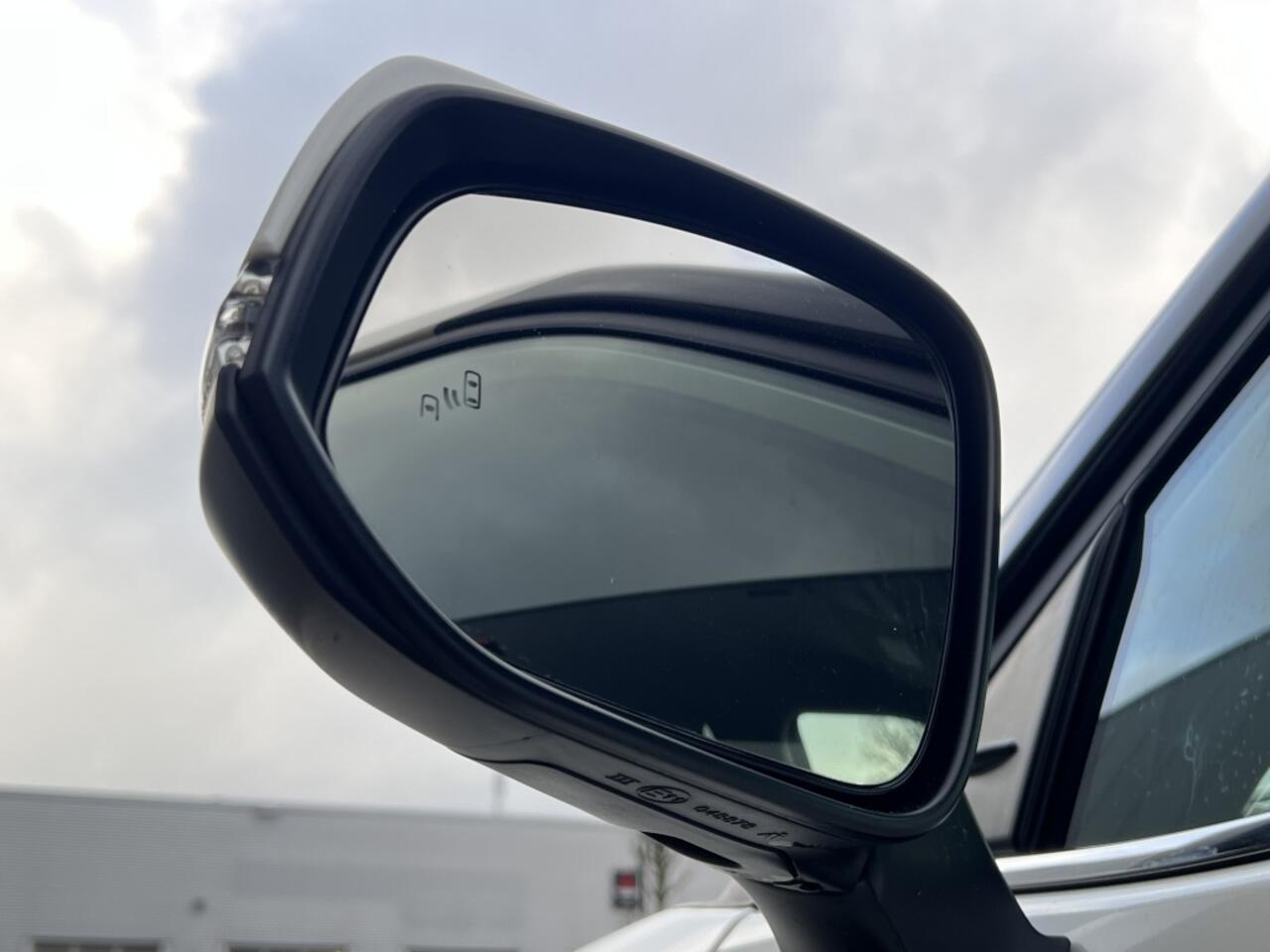 Toyota HIGHLANDER 2.5 AWD Hybrid Premium | 7 Persoons | JBL Soundsystem | (42800km