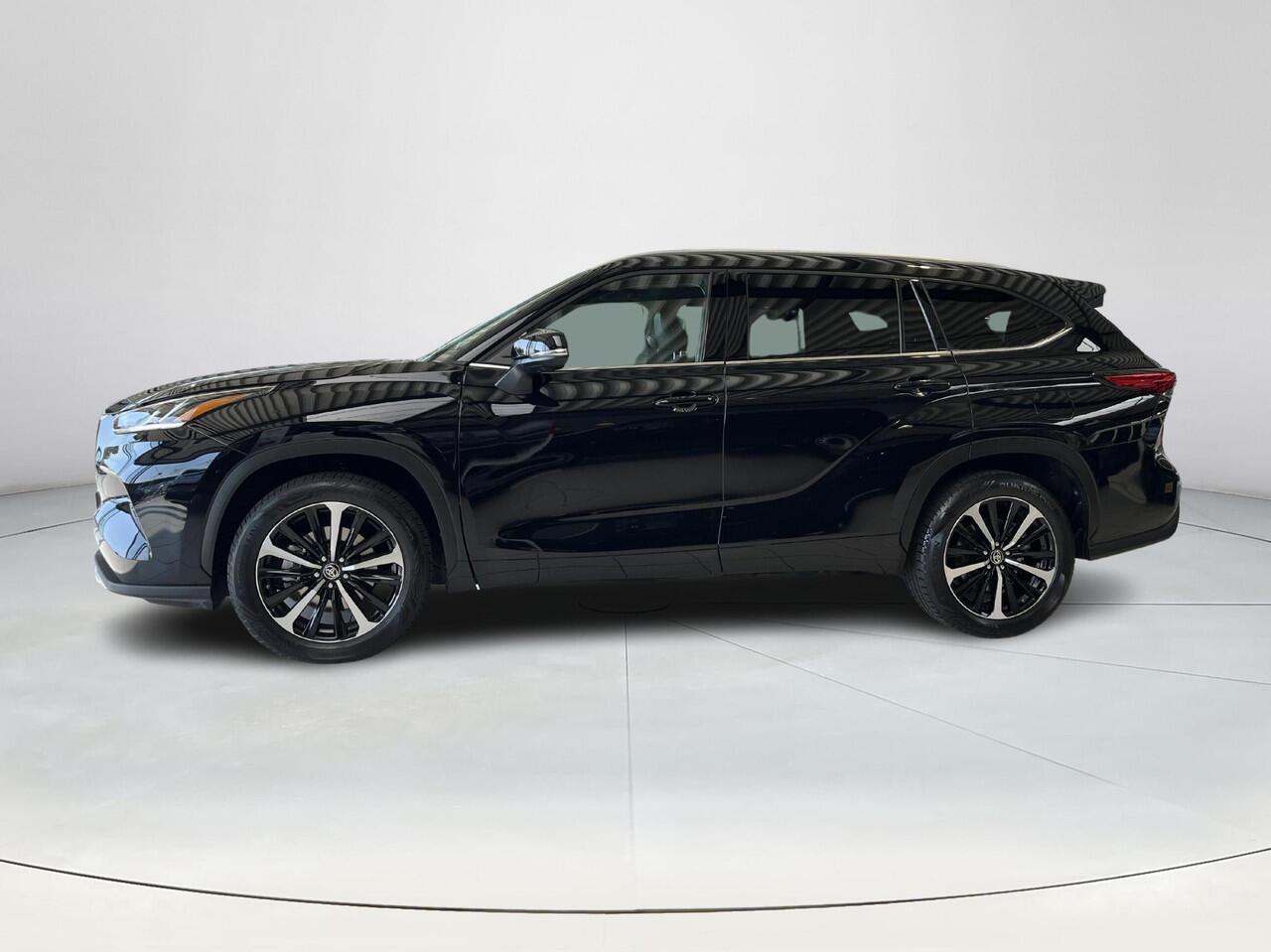 Toyota HIGHLANDER 2.5 AWD Hybrid Premium | All-in prijs | 7-persoons | Leder | 360 camera | Navigatie | Apple/Android |