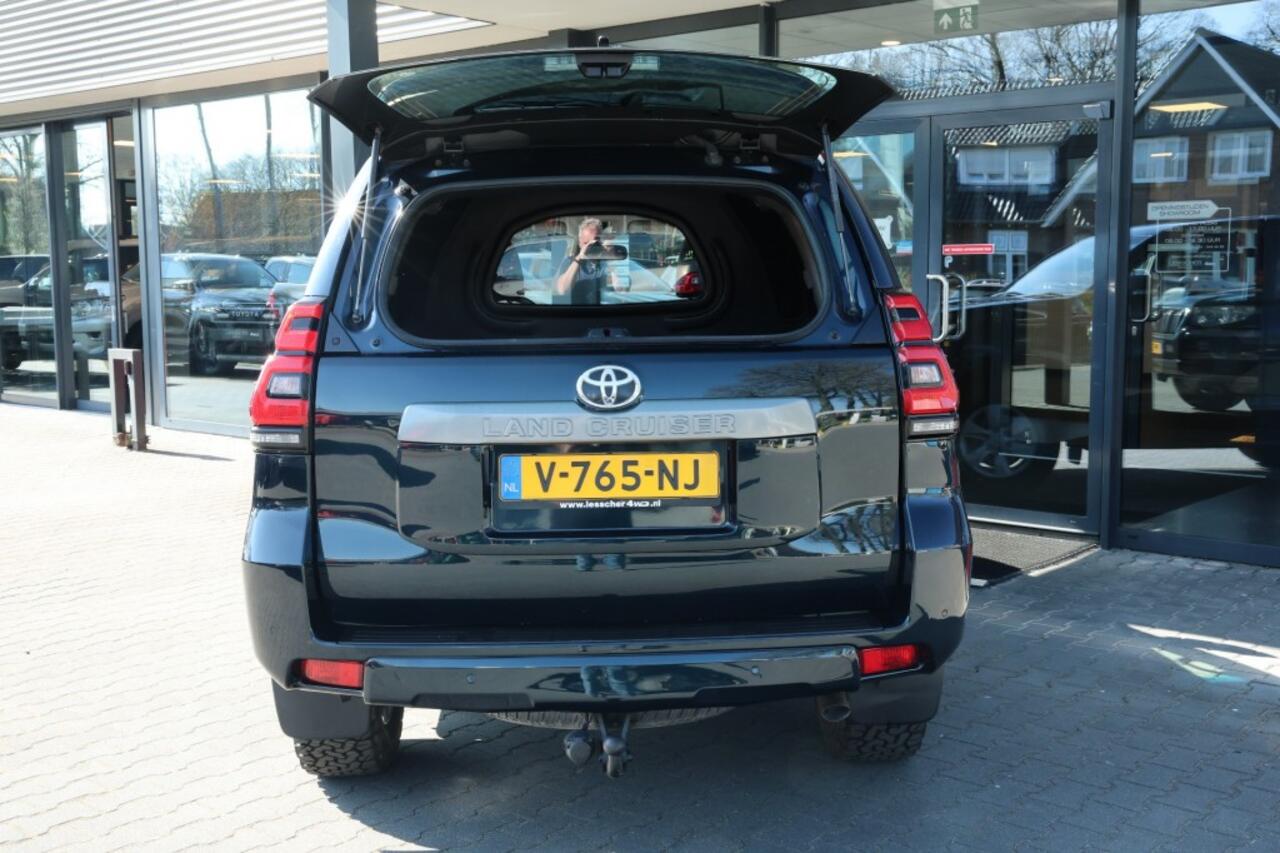 Toyota LAND CRUISER 150 2.8 D-4D 5DRS CHALLENGER A/T VAN