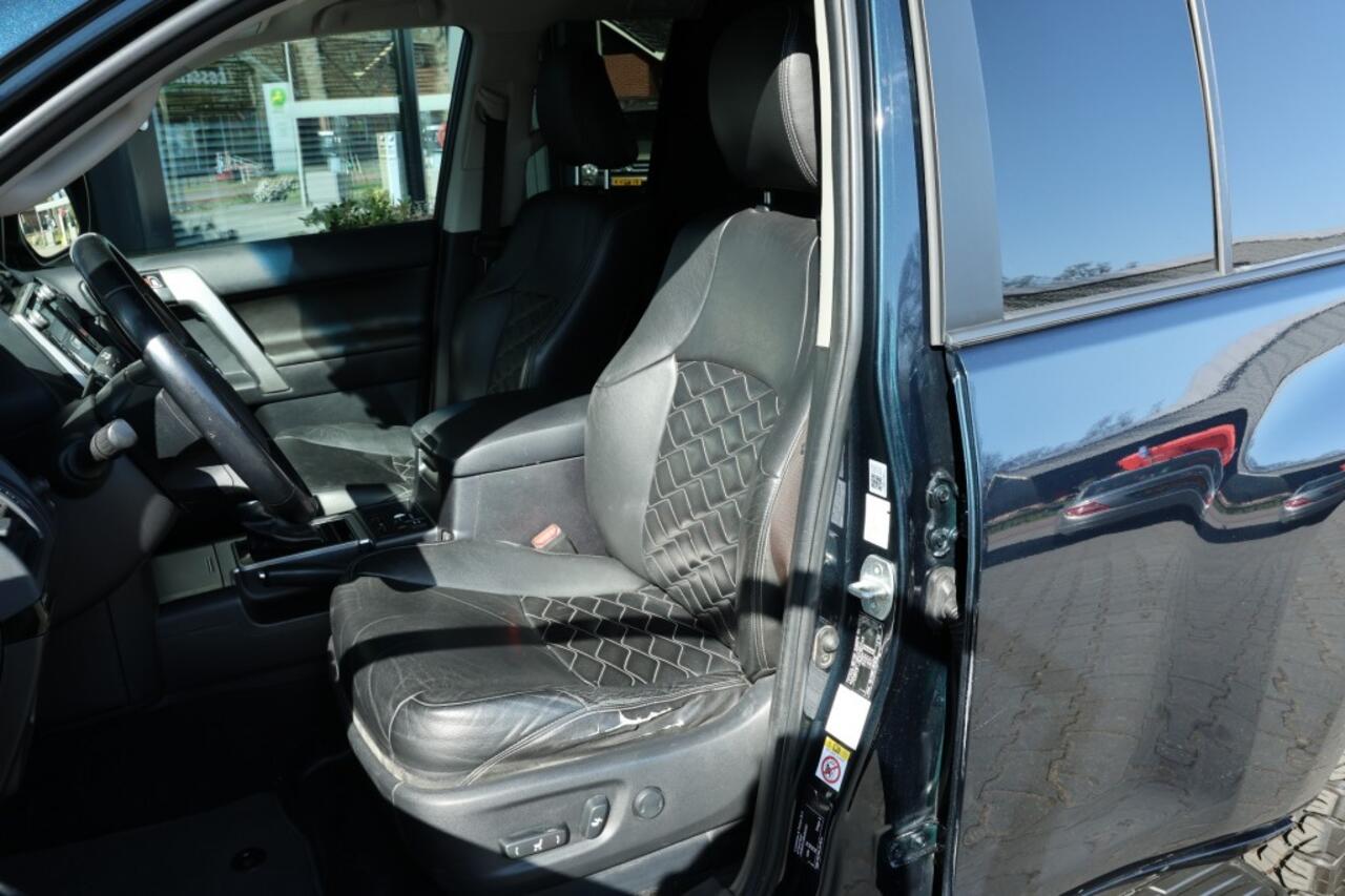 Toyota LAND CRUISER 150 2.8 D-4D 5DRS CHALLENGER A/T VAN