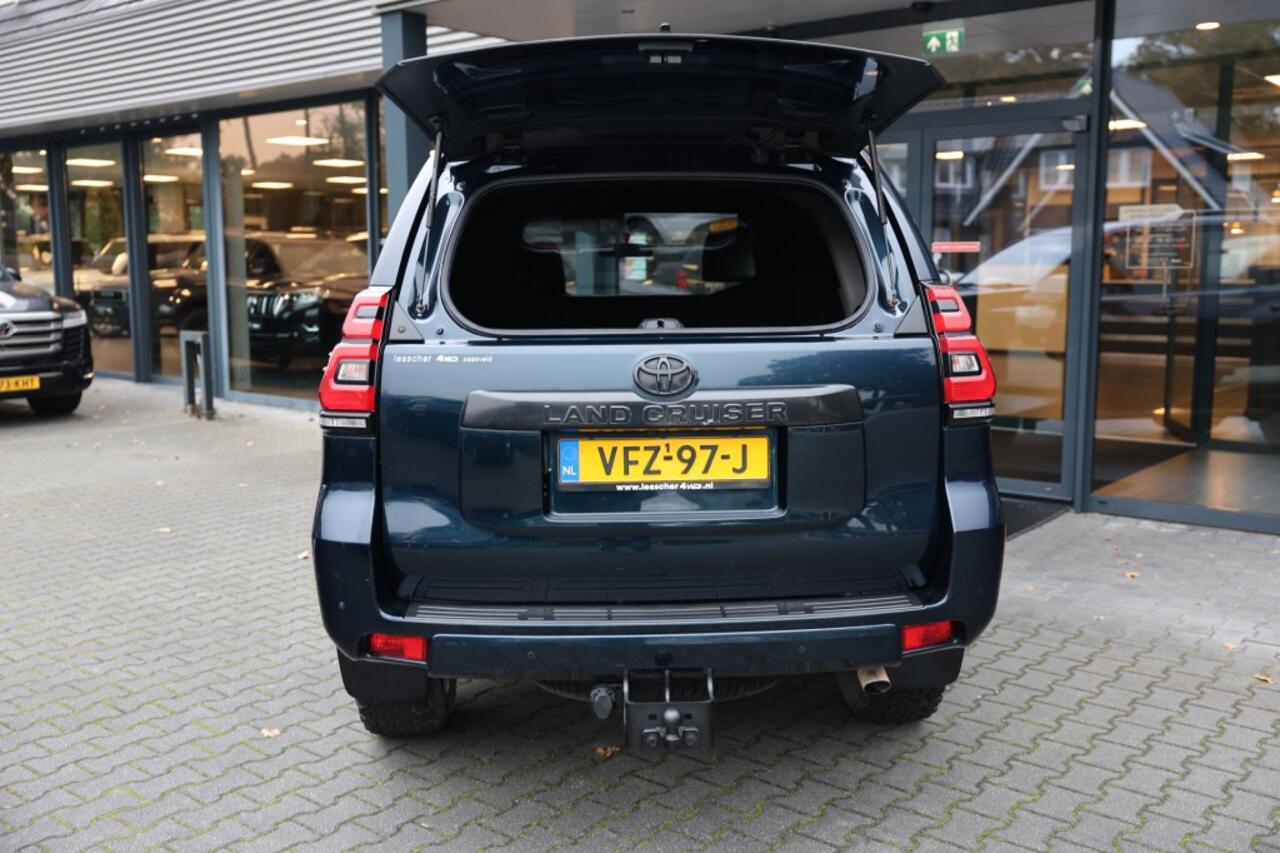 Toyota LAND CRUISER 150 2.8 D-4D 5DRS CHALLENGER A/T VAN