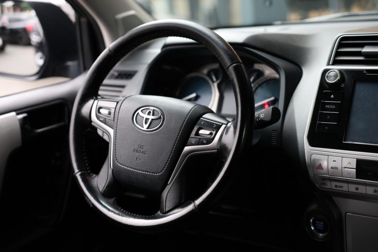 Toyota LAND CRUISER 150 2.8 D-4D 5DRS CHALLENGER A/T VAN