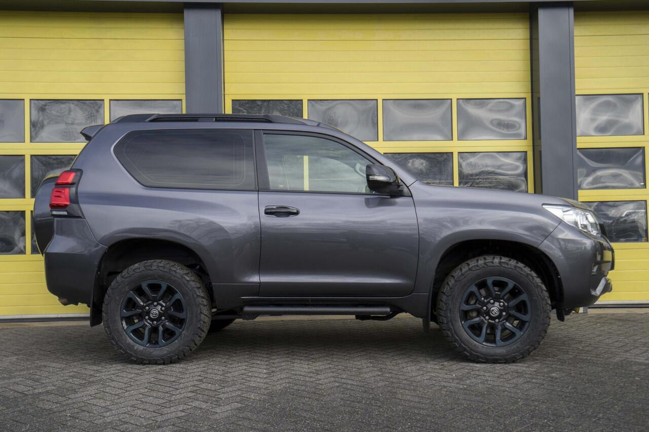 Toyota LAND CRUISER 2.8 D-4D-F Comfort High Roof Blind Van