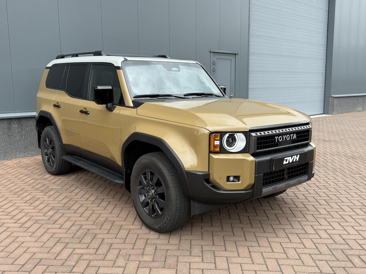 Toyota LAND CRUISER 2.8 D-4D Nieuw model First Edition PANO | JBL | LEDER | Trekhaak