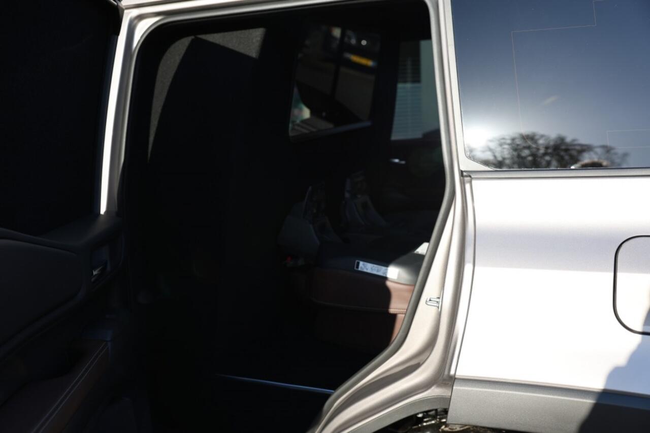 Toyota LAND CRUISER 2.8 D-4D 5DRS ELEGANCE A/T VAN B-STYL BPM VRIJ