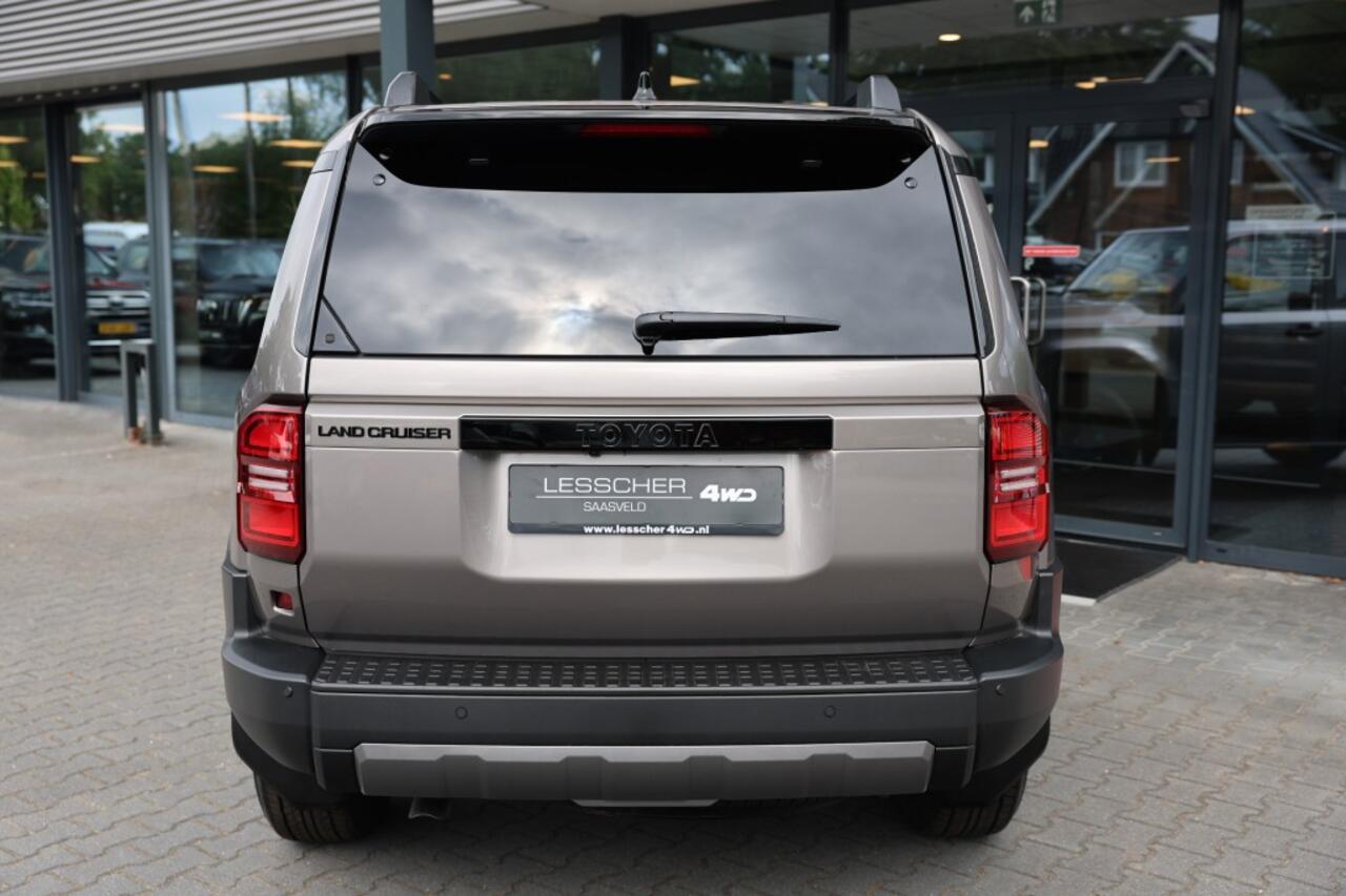 Toyota LAND CRUISER 2.8 D-4D 5DRS ELEGANCE A/T VAN BPM VRIJ