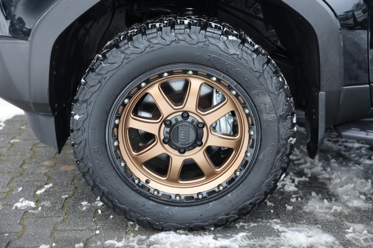 Toyota LAND CRUISER 2.8 D-4D 5DRS PROFESSIONAL A/T VAN