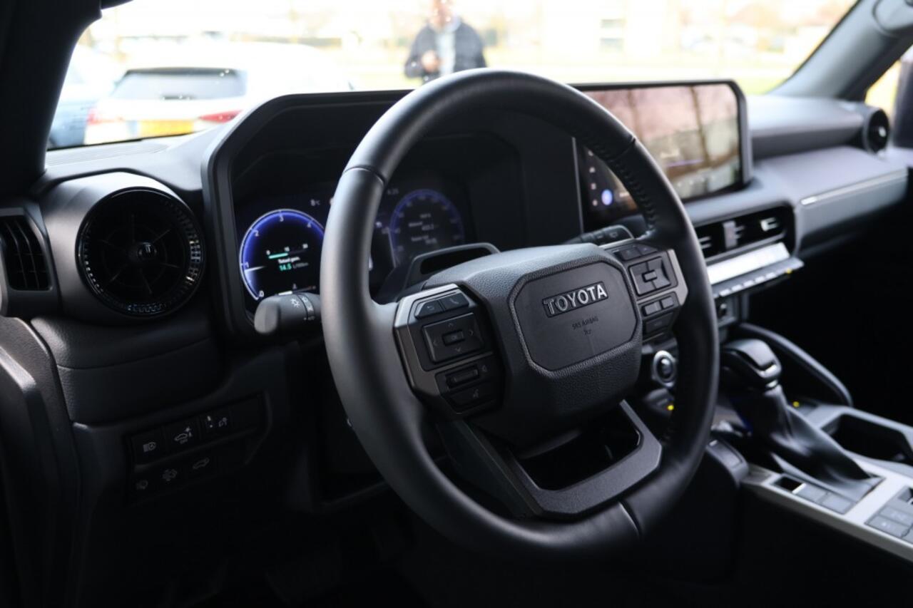 Toyota LAND CRUISER 2.8 D-4D Executive Leder*Trekhaak*BPM VRIJ!!!