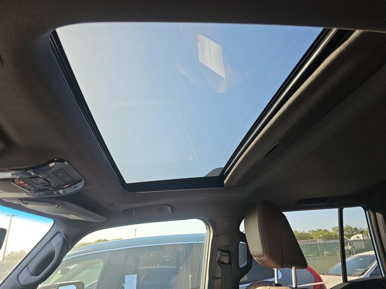 Toyota LAND CRUISER 2,4 Hybrid / petrol PREMIUM