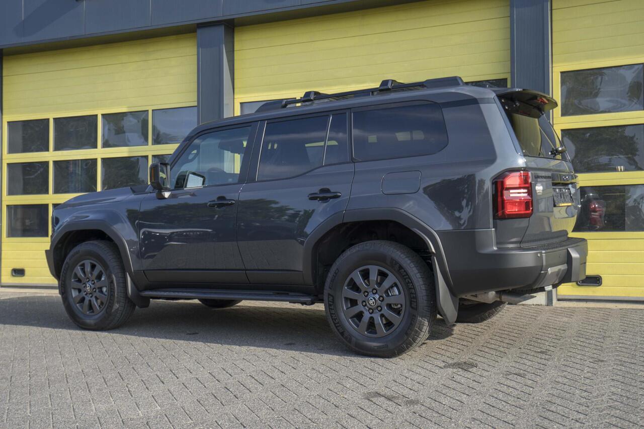 Toyota LAND CRUISER Premium 2.4 Hybrid I-Force Max UNIEK!