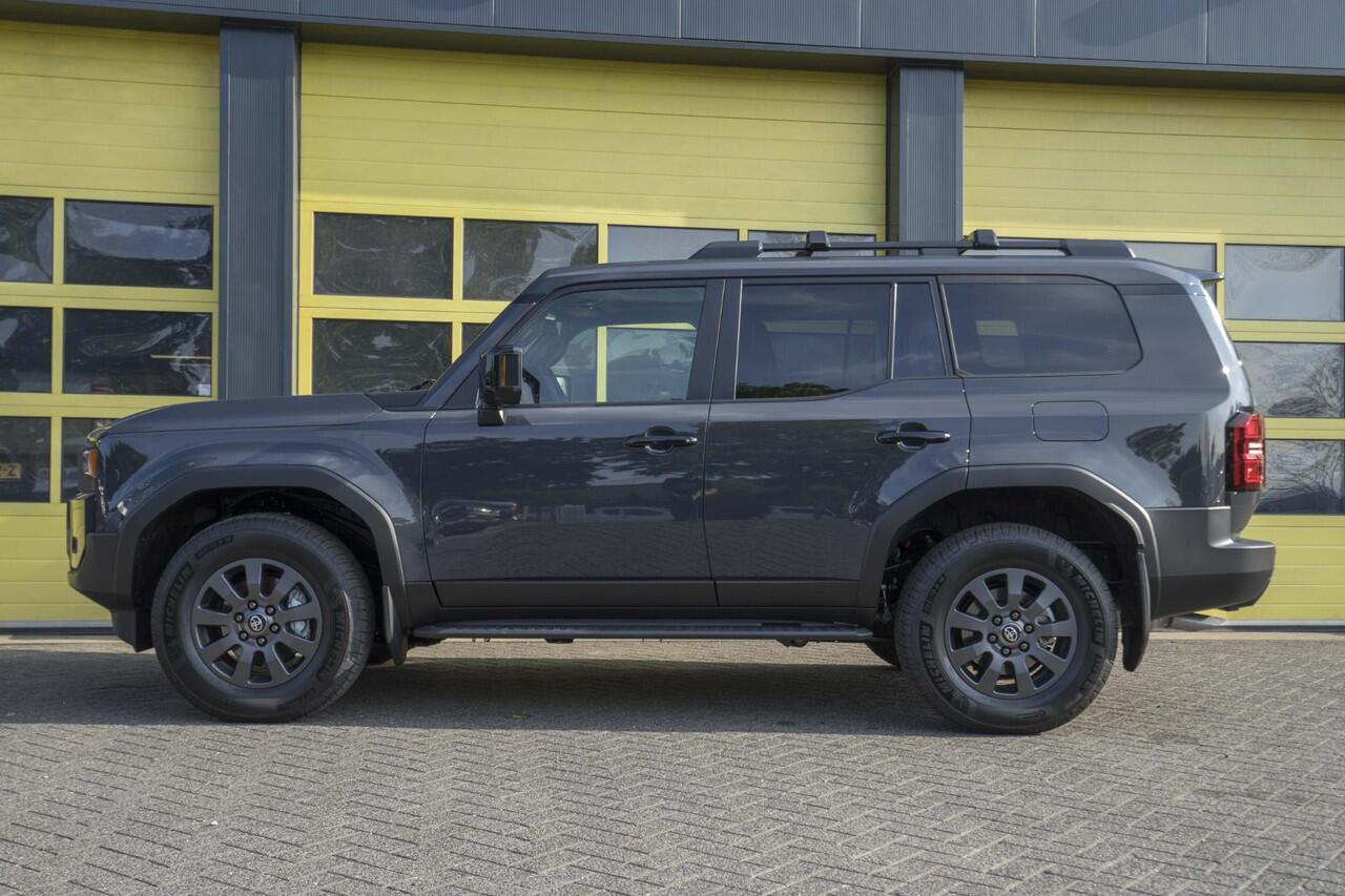 Toyota LAND CRUISER Premium 2.4 Hybrid I-Force Max UNIEK!