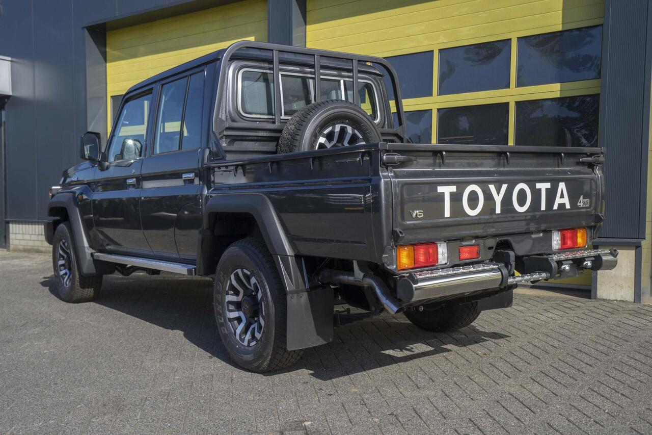 Toyota LAND CRUISER Landcruiser GRJ 79 DC 4.0 V6 EURO-6 A/T