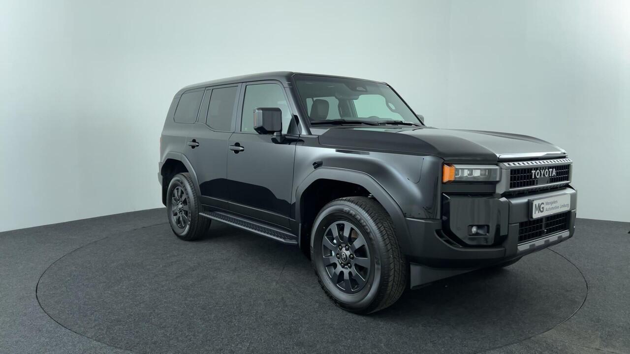 Toyota LAND CRUISER 2.8 D-4D Challenger 7p. *Prijs excl. BPM/BTW ¤77.000,- | Prijs op basis zakelijke koop |