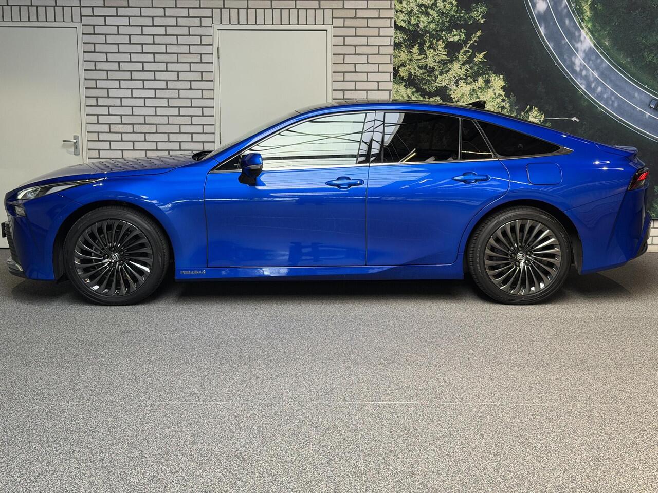 Toyota Mirai Prestige Panoramadak Automaat