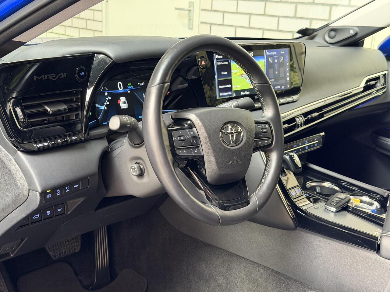 Toyota Mirai Prestige Panoramadak Automaat