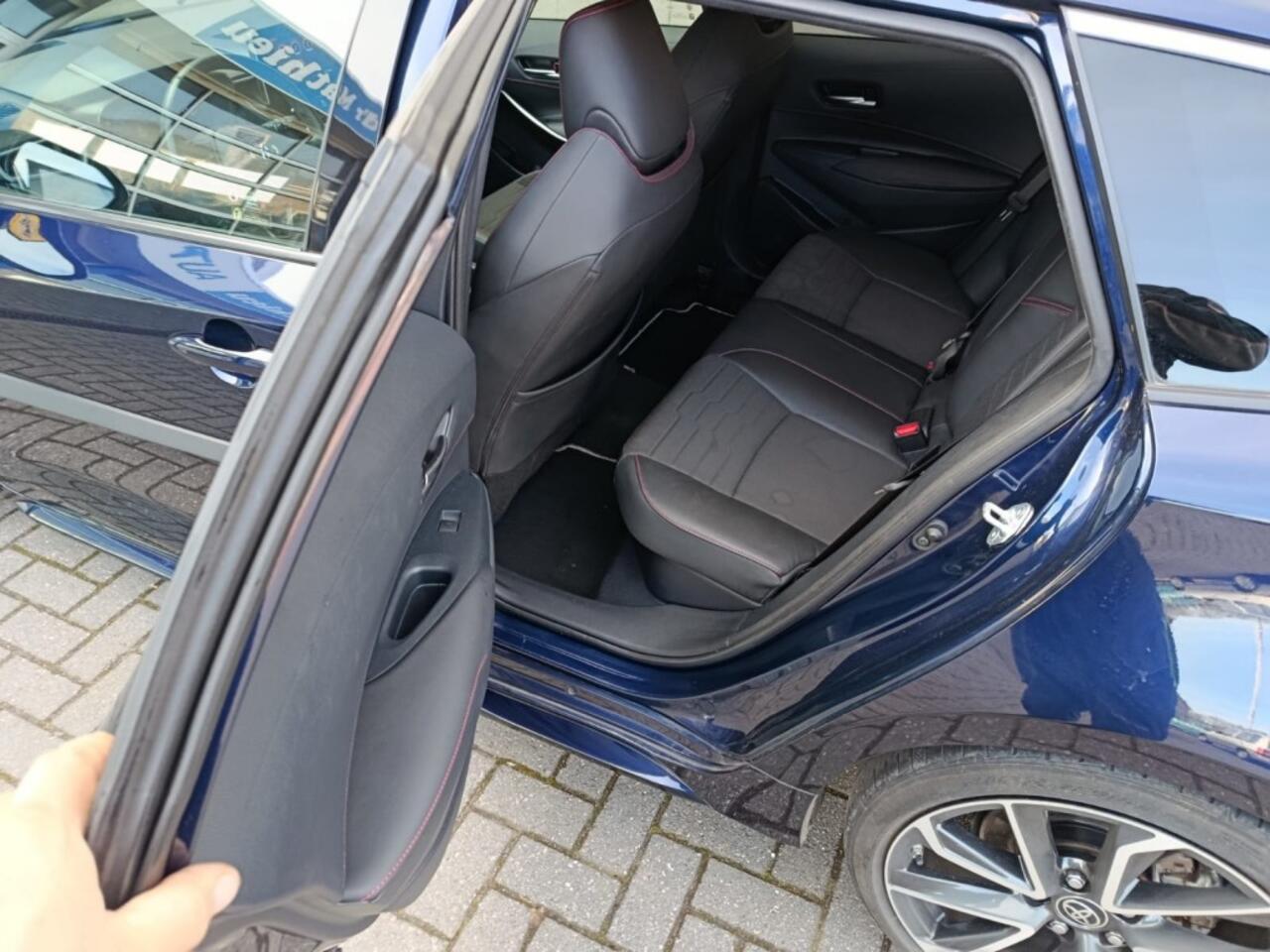 Toyota Overige 2.0 Hybrid Trek