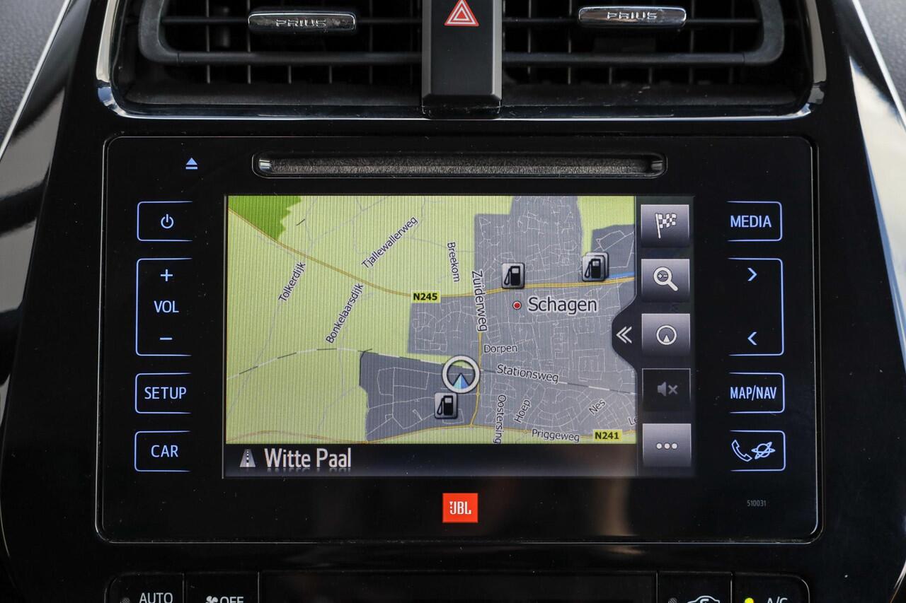 Toyota PRIUS 1.8 Full Hybrid ? LED ? JBL ? ACC