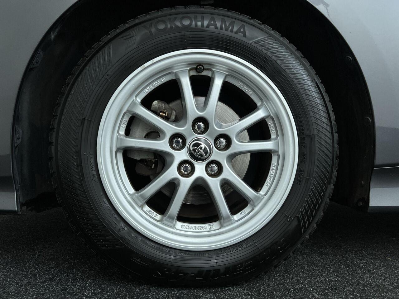 Toyota PRIUS 1.8 Dynamic