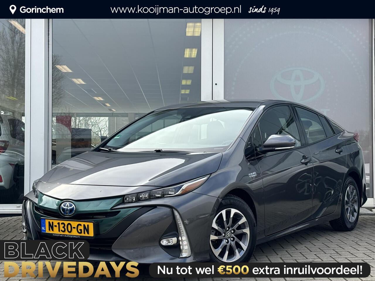Toyota PRIUS 1.8 Plug-in Dynamic edition | NL-auto | BTW auto | Navigatie | HUD | Dodehoek detectie | Matrix LED | Winter pakket | Adaptive cruise control | Stoelverwarming | Climate control | PHEV |