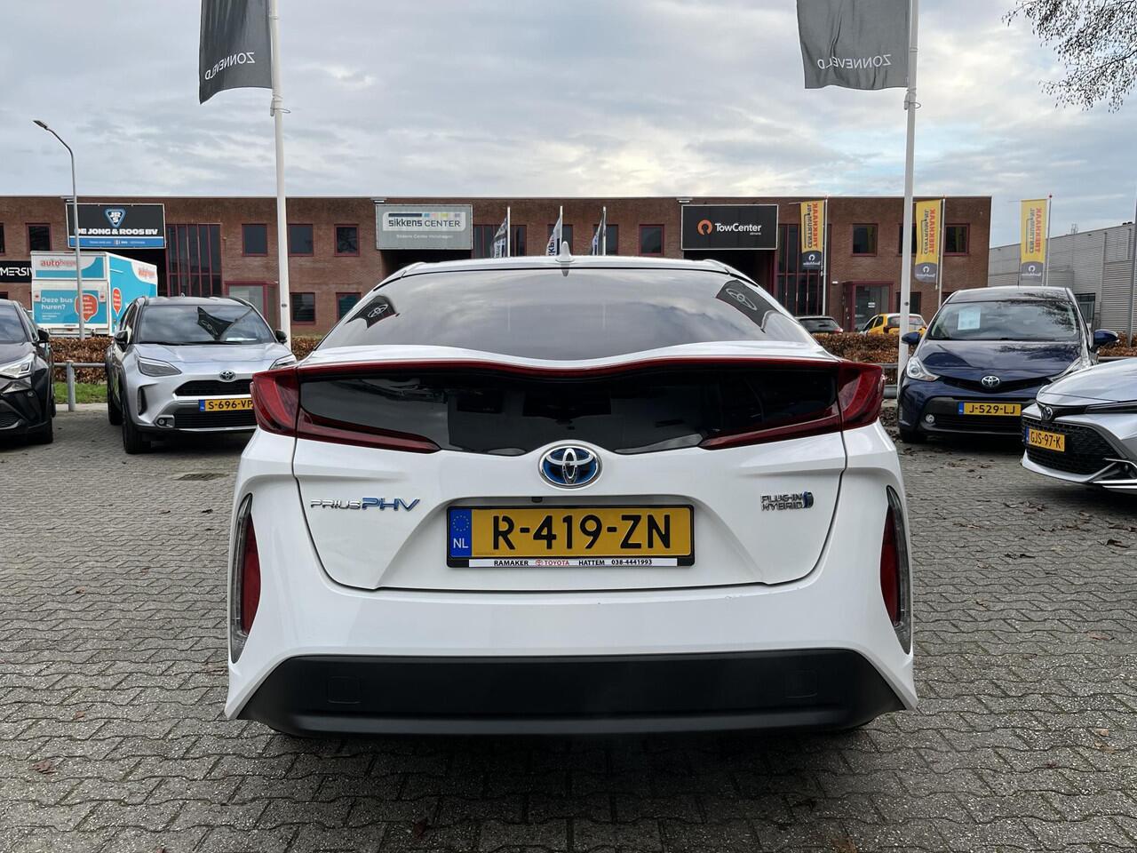 Toyota PRIUS 1.8 Plug-in Dynamic