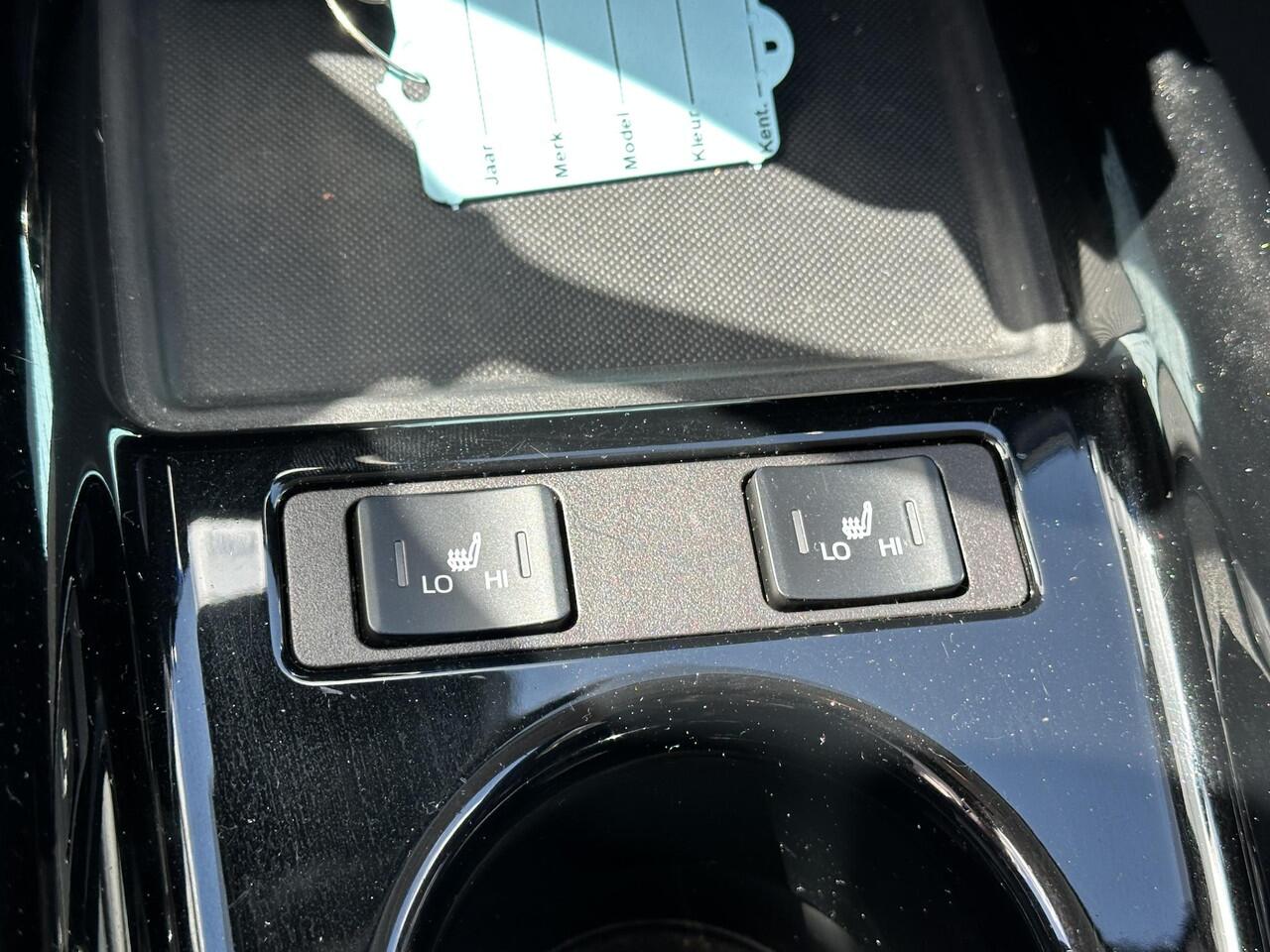 Toyota PRIUS 1.8 Dynamic NL auto, slechts 63000km! Dealeronderhouden, garantie tot 2031!